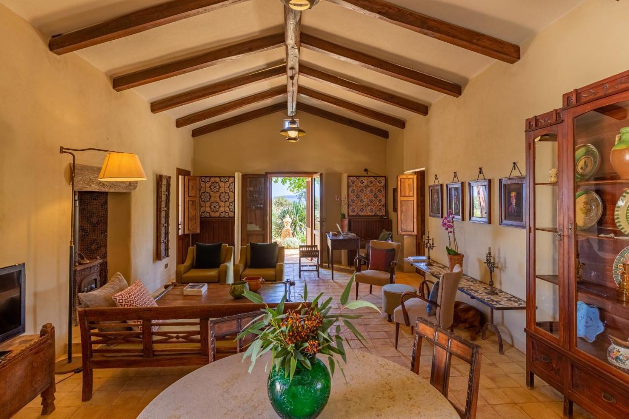 Baglio Giammaccaro Bed & Breakfast Castelluzzo Bagian luar foto