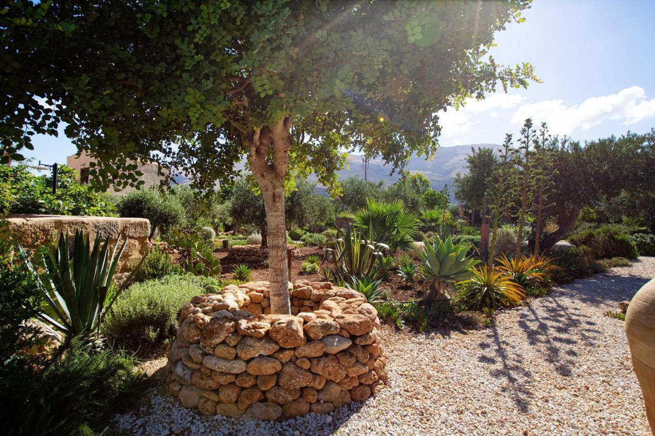 Baglio Giammaccaro Bed & Breakfast Castelluzzo Bagian luar foto