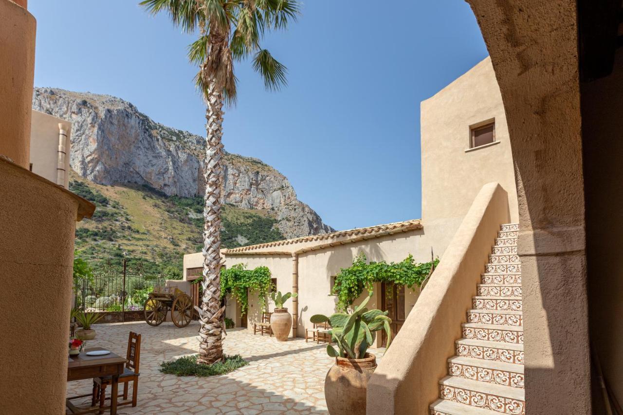 Baglio Giammaccaro Bed & Breakfast Castelluzzo Bagian luar foto