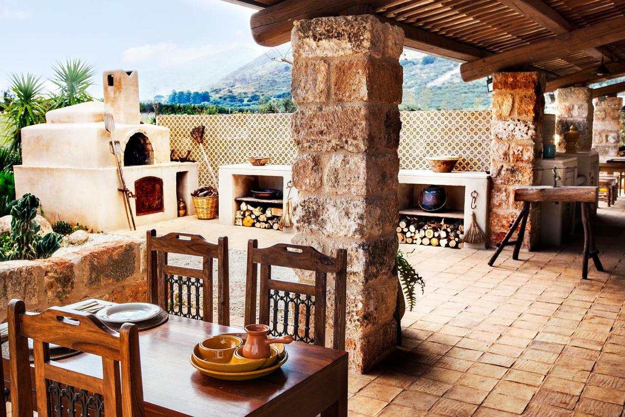 Baglio Giammaccaro Bed & Breakfast Castelluzzo Bagian luar foto